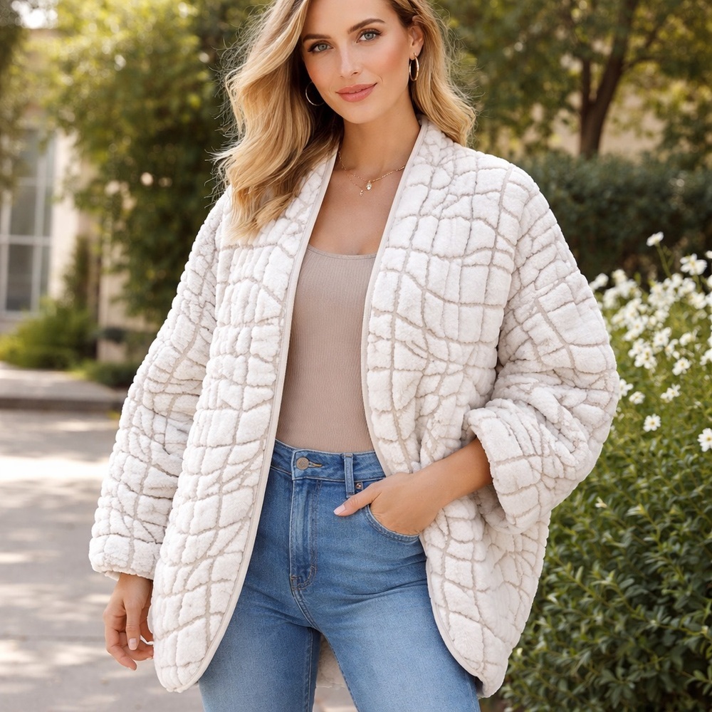 Lululemon NWT Merino Wool Cocoon Cardigan Textured Open Front, Pockets Size 8​